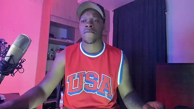 Snapshot of CorvisXnc0012 chatting on October 5, 2025, 4:47 am CorvisXnc0012 online show from October 5, 2025, 4:47 am