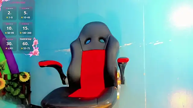 Dahlia Moss online show from October 7, 2025, 2:23 am