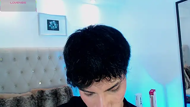 Dulcey  online show from September 20, 2025, 10:26 pm