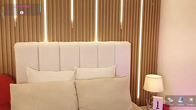 Dulcey  online show from February 17, 2026, 3:59 am