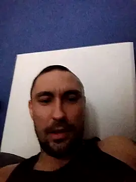 JarekJarek93 online show from December 1, 2025, 7:37 pm