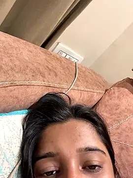 Snapshot of desitease chatting on October 28, 2025, 8:30 pm desitease online show from October 28, 2025, 8:30 pm