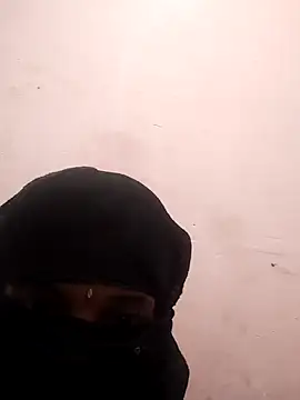 amolicars online show from November 10, 2025, 4:12 pm