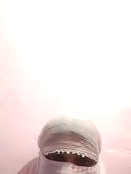 amolicars online show from November 9, 2025, 6:23 pm