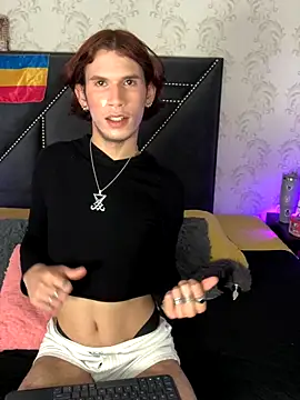 danny rios20 online show from September 23, 2025, 3:57 am