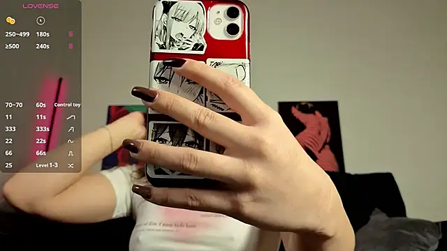 TrixiBell online show from February 26, 2026, 4:01 am