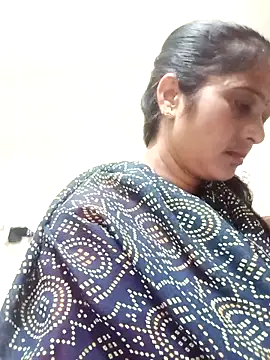 Cutreet online show from September 16, 2025, 5:36 pm