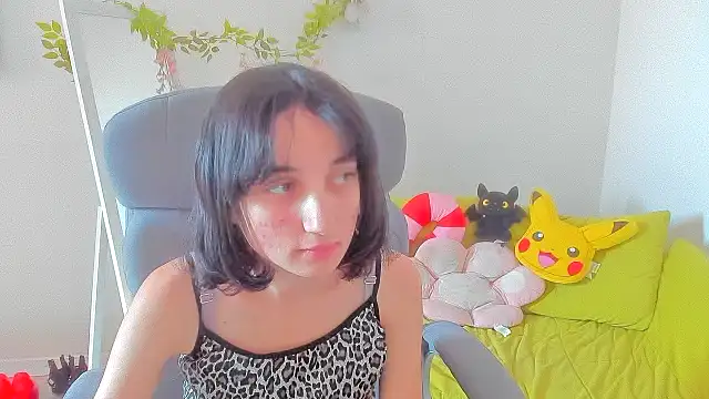 Marri-Stella online show from November 12, 2025, 9:13 am