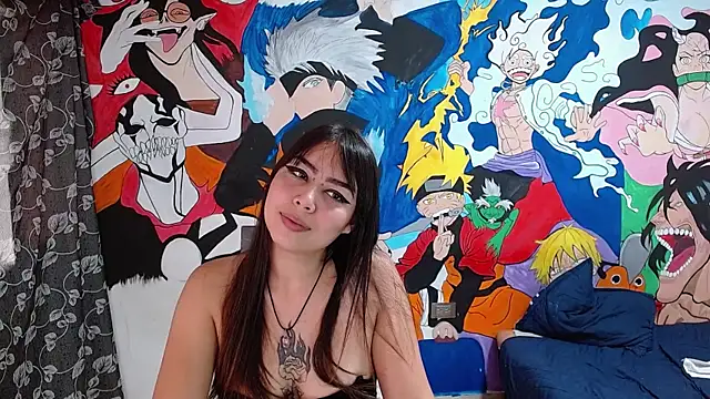 RoxyandAron2 online show from November 2, 2025, 1:27 pm