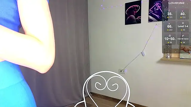 Snapshot of Made_for_Love chatting on September 30, 2025, 2:12 pm Made for Love online show from September 30, 2025, 2:12 pm