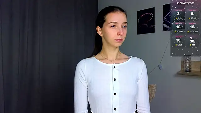 Snapshot of Made_for_Love chatting on September 26, 2025, 2:13 pm Made for Love online show from September 26, 2025, 2:13 pm