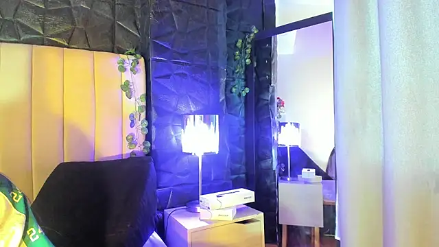 Bonnali lune online show from February 11, 2026, 10:42 pm