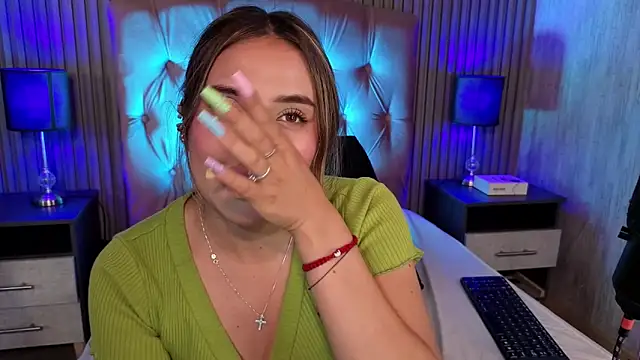 Bonnali lune online show from April 21, 2026, 1:42 am