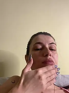 Cute Erika online show from November 16, 2025, 11:26 am