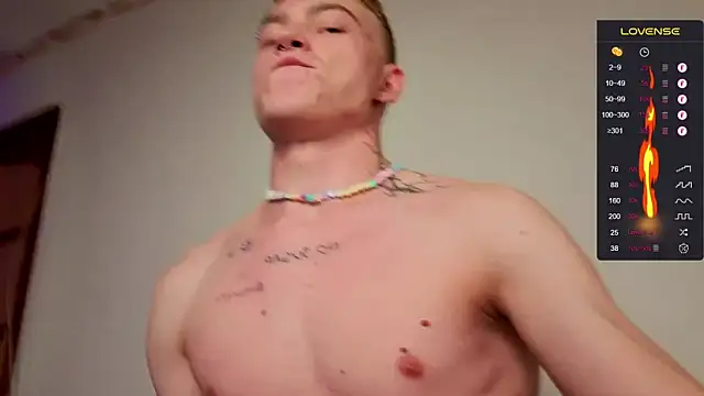 callmealexthx online show from September 17, 2025, 4:20 pm