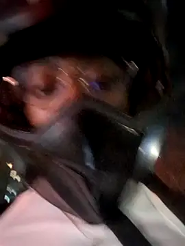 DarkHoneyy online show from October 24, 2025, 1:15 am