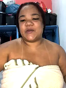 melcarioca1111 online show from October 5, 2025, 2:30 pm