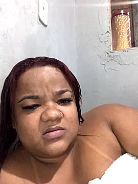 melcarioca1111 online show from September 14, 2025, 11:27 pm