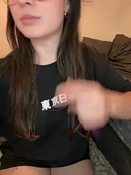 liloush   online show from January 17, 2026, 10:46 pm