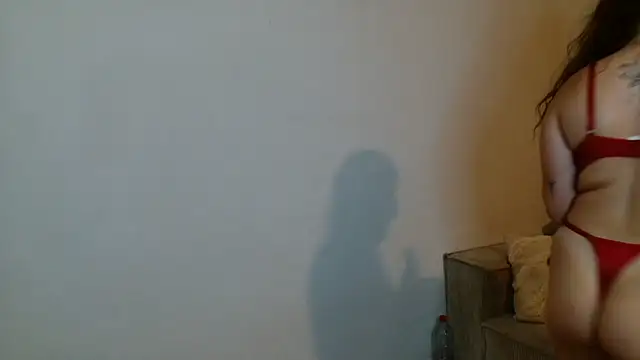 liloush   online show from September 26, 2025, 8:49 pm