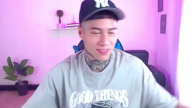 Snapshot of setthomas chatting on October 30, 2025, 3:20 pm setthomas online show from October 30, 2025, 3:20 pm