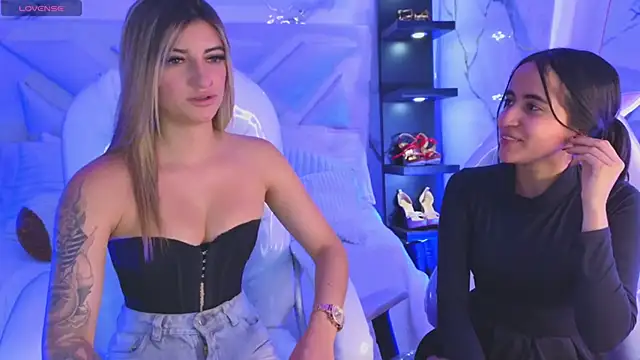 Snapshot of _aitana_001 chatting on April 24, 2026, 8:55 pm aitana 001 online show from April 24, 2026, 8:55 pm