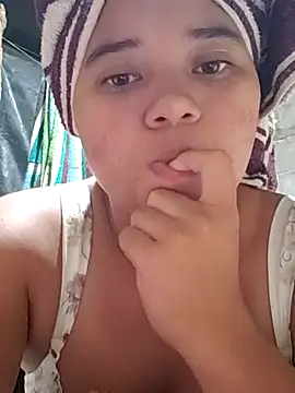 Violethroos online show from September 18, 2025, 2:25 am