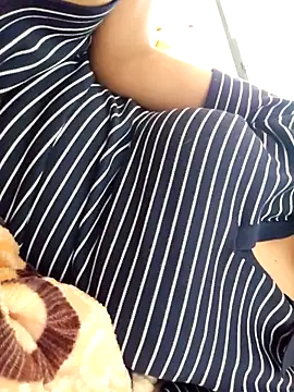 Miss Pompitas23 online show from December 18, 2025, 3:16 pm