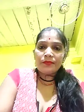 Snapshot of Samiya-143 chatting on October 29, 2025, 3:33 pm Samiya-143 online show from October 29, 2025, 3:33 pm