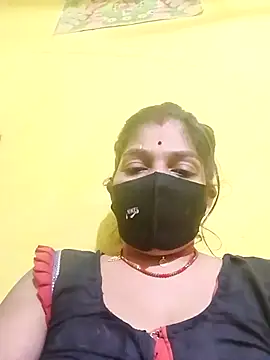 Snapshot of Samiya-143 chatting on February 11, 2026, 4:29 pm Samiya-143 online show from February 11, 2026, 4:29 pm