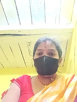 Snapshot of Samiya-143 chatting on February 17, 2026, 7:49 am Samiya-143 online show from February 17, 2026, 7:49 am