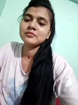 Snapshot of Kavya-Tiwari chatting on May 29, 2026, 3:51 pm Kavya-Tiwari online show from May 29, 2026, 3:51 pm