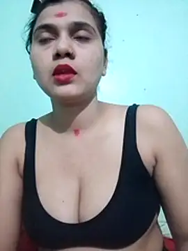 Snapshot of Kavya-Tiwari chatting on May 30, 2026, 10:04 pm Kavya-Tiwari online show from May 30, 2026, 10:04 pm
