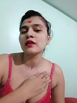Snapshot of Kavya-Tiwari chatting on May 31, 2026, 5:40 pm Kavya-Tiwari online show from May 31, 2026, 5:40 pm