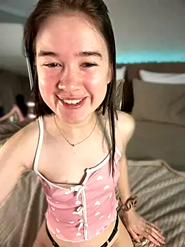 Marryme- online show from October 2, 2025, 1:36 pm