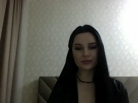 Lulii24 online show from February 12, 2026, 12:32 am