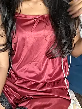 trending tamizhachii online show from December 18, 2025, 7:07 pm