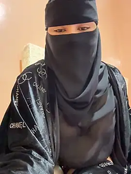  Laiali  online show from November 27, 2025, 12:27 pm