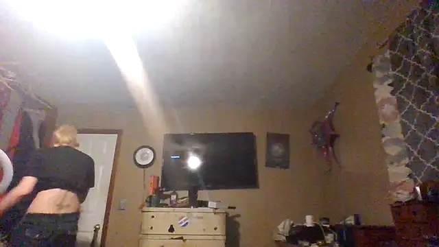 flavi1996 online show from October 4, 2025, 7:04 pm