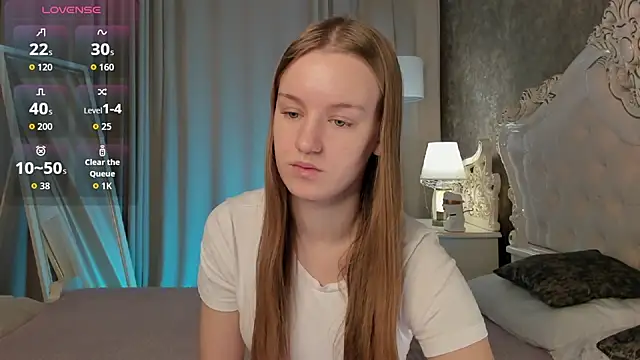 Snapshot of Lucy_Shaw chatting on October 14, 2025, 11:00 am Lucy Shaw online show from October 14, 2025, 11:00 am