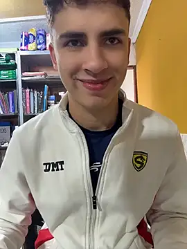 Snapshot of AdrianRinaldi chatting on May 15, 2026, 1:53 pm AdrianRinaldi online show from May 15, 2026, 1:53 pm