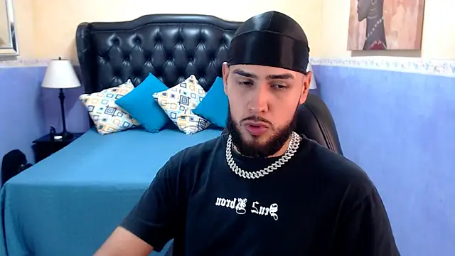 Snapshot of Marcus_Soler chatting on October 2, 2025, 4:32 pm Marcus Soler online show from October 2, 2025, 4:32 pm