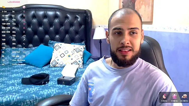 Snapshot of Marcus_Soler chatting on October 11, 2025, 5:58 pm Marcus Soler online show from October 11, 2025, 5:58 pm