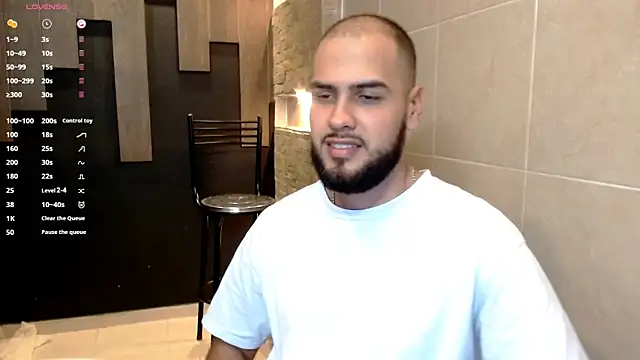 Snapshot of Marcus_Soler chatting on October 23, 2025, 5:11 pm Marcus Soler online show from October 23, 2025, 5:11 pm