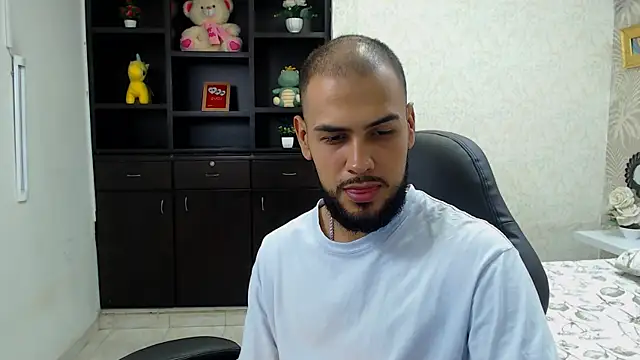 Snapshot of Marcus_Soler chatting on September 11, 2025, 4:07 pm Marcus Soler online show from September 11, 2025, 4:07 pm