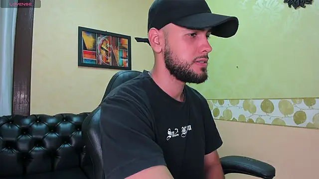 Snapshot of Marcus_Soler chatting on November 26, 2025, 3:56 pm Marcus Soler online show from November 26, 2025, 3:56 pm