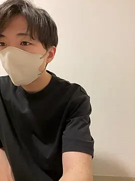 Snapshot of Yuma0718 chatting on November 27, 2025, 3:01 pm Yuma0718 online show from November 27, 2025, 3:01 pm