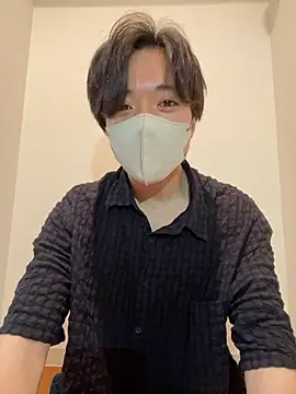 Snapshot of Yuma0718 chatting on October 30, 2025, 11:19 am Yuma0718 online show from October 30, 2025, 11:19 am