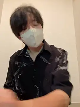 Snapshot of Yuma0718 chatting on November 1, 2025, 9:19 pm Yuma0718 online show from November 1, 2025, 9:19 pm