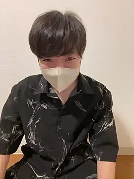 Snapshot of Yuma0718 chatting on December 1, 2025, 3:13 pm Yuma0718 online show from December 1, 2025, 3:13 pm